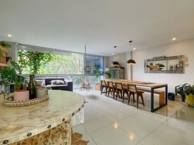 Casa en Venta Atravesado Envigado